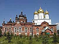 Богоявленский кафедральный собор. (© Фото +ПТРС 2002г.)